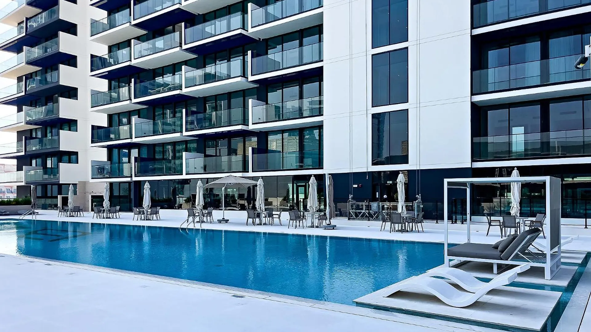Stylish 1Br At Binghatti Corner Jvc Dubai Apartment